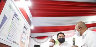 Erick Thohir Periksa Kesiapan Laboratorium PCR Milik RS PHC Surabaya