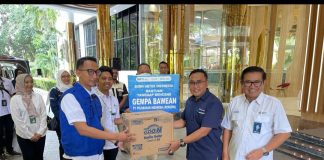 Pelindo Gresik Salurkan Bantuan Gempa Bumi Di Bawean