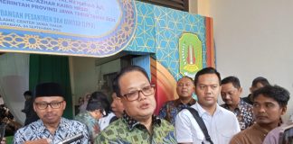 Pj Gubernur Jatim Adhy : Hentikan Sementara, Bongkar Muat Pupuk di Pelabuhan DABN Probolinggo